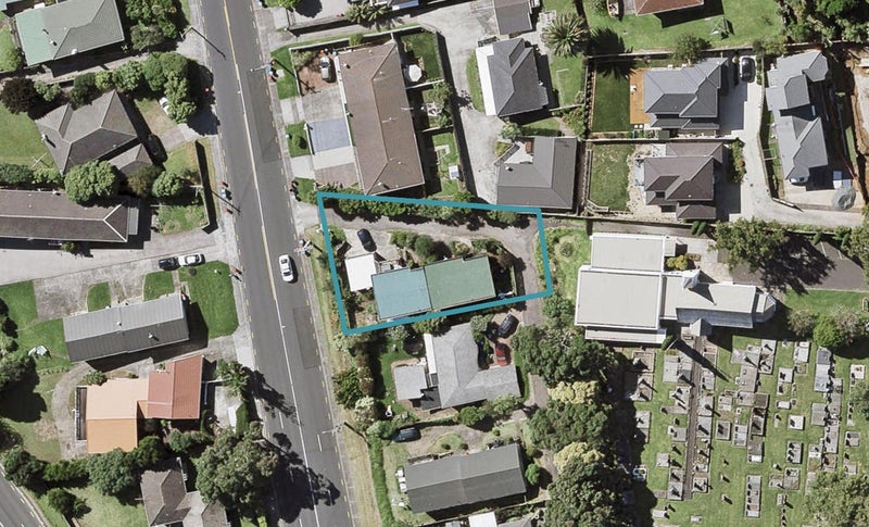 2/35 Church Crescent, Panmure, Auckland - Carousel 1