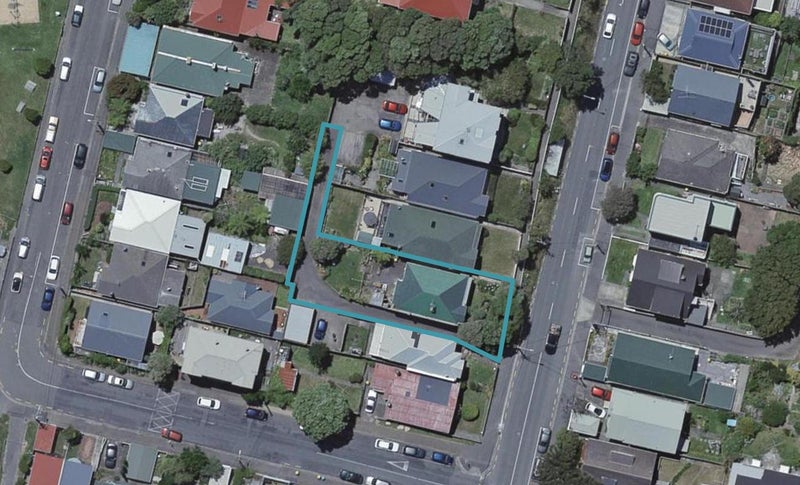 318 Adelaide Road, Newtown, Wellington - Carousel 1
