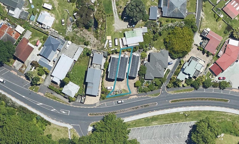 19A Lake Road, Ohinemutu, Rotorua - Carousel 1