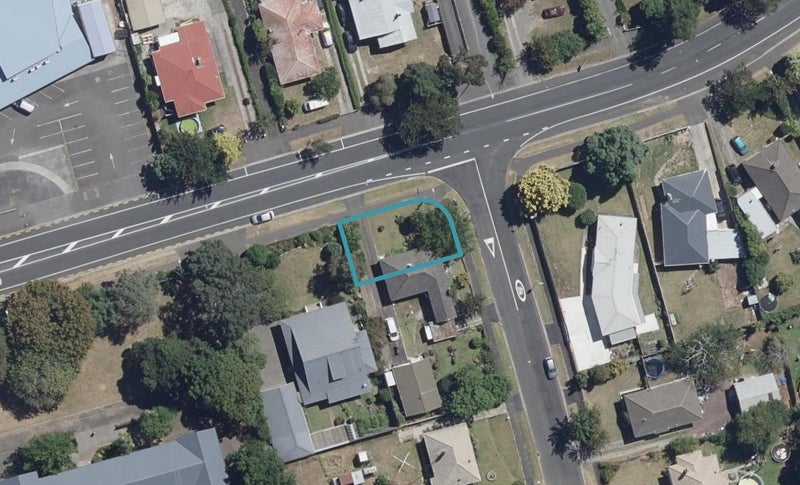 61B Kenney Crescent, Fairfield, Hamilton - Carousel 1
