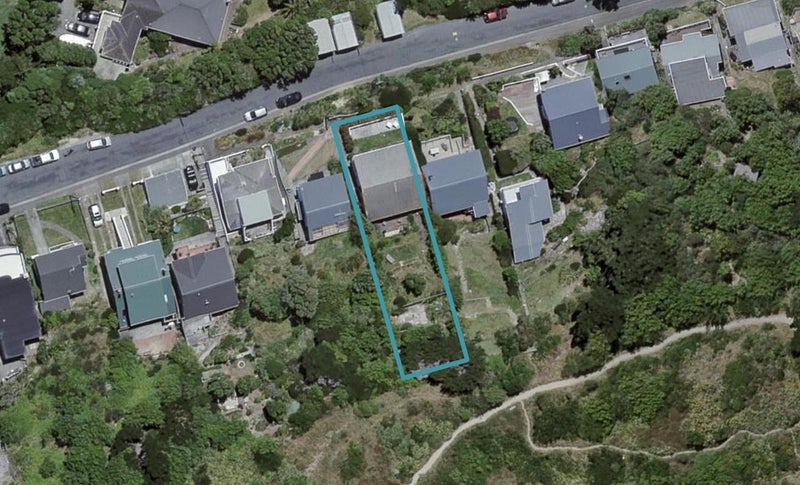 63 Mantell Street, Seatoun, Wellington - Carousel 1