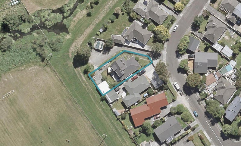 41 Perry Street, Heretaunga, Upper Hutt - Carousel 1