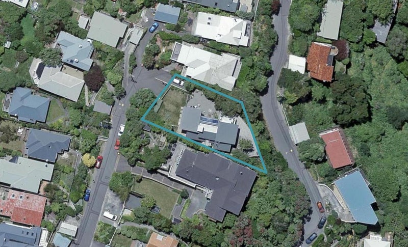 68 Harbour View Road, Northland, Wellington - Carousel 1