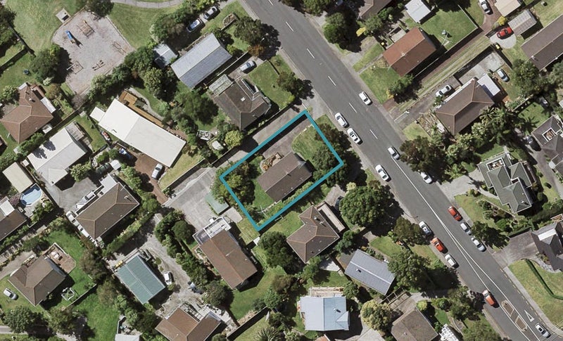6 Meadowood Drive, Unsworth Heights, Auckland - Carousel 1