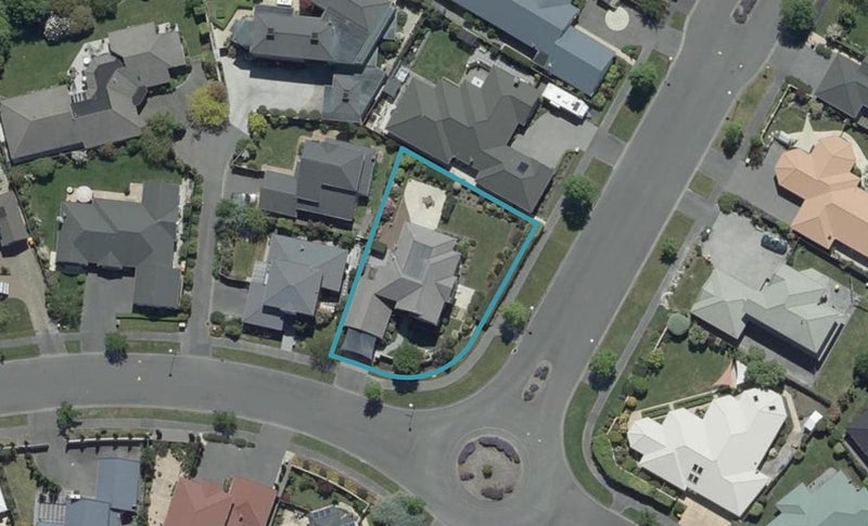2 Skyedale Drive, Harewood, Christchurch - Carousel 1
