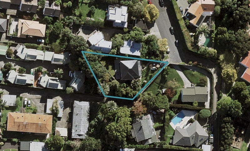 21 Stirling Street, Remuera, Auckland - Carousel 1