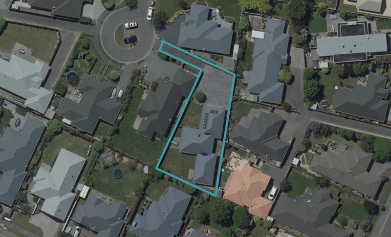 5 Antonia Place, Aidanfield, Christchurch - Carousel 1