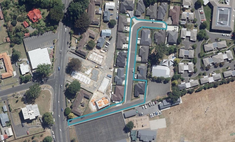 2 Kennedy Lane, Hamilton East, Hamilton - Carousel 1