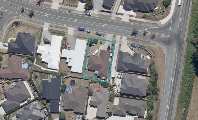 106 Borman Road, Huntington, Hamilton - Carousel 1