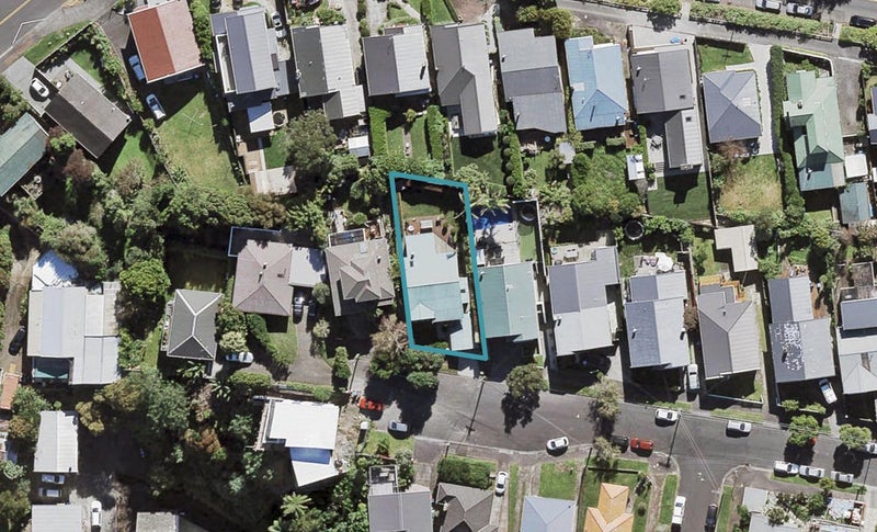 25 Rona Avenue, Grey Lynn, Auckland - Carousel 1