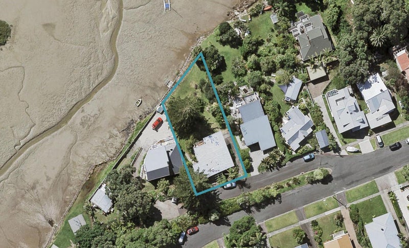 72 Aramoana Avenue, Devonport, Auckland - Carousel 1