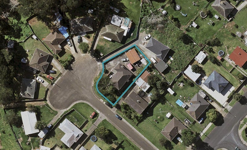 3 Eccles Place, Otara, Auckland - Carousel 1