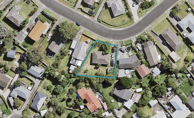 30 Coburg Street, Henderson, Auckland - Carousel 1