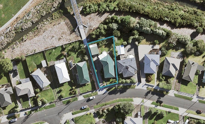 176 Methuen Road, New Windsor, Auckland - Carousel 1