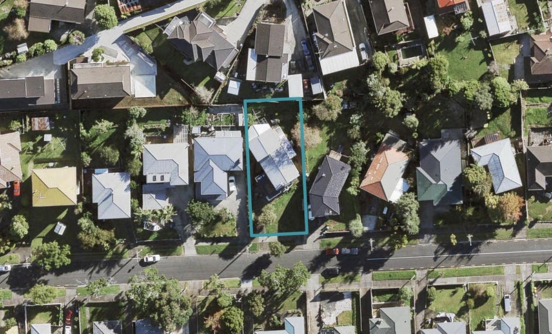 25 Mary Dreaver Street, New Windsor, Auckland - Carousel 1
