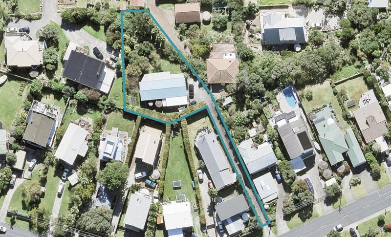 1414 Whangaparaoa Road, Army Bay, Whangaparaoa - Carousel 1