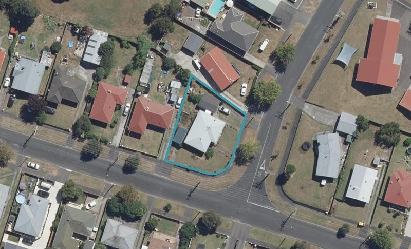 204 Mahoe Street, Melville, Hamilton - Carousel 1