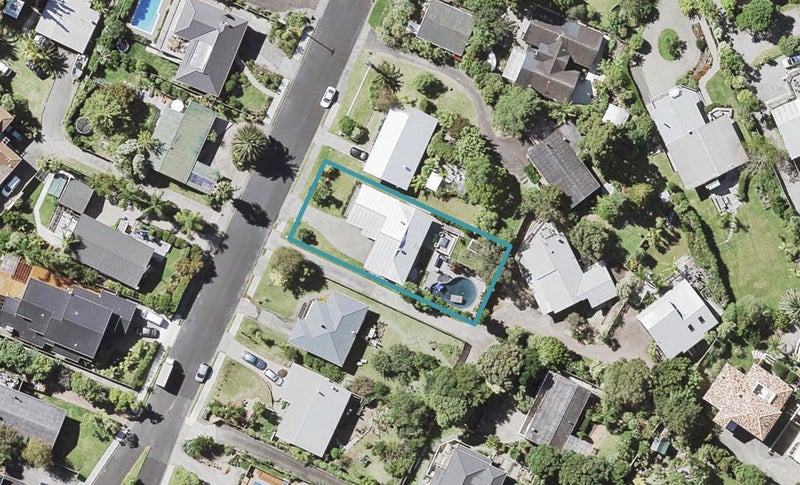 46 Newhaven Terrace, Mairangi Bay, Auckland - Carousel 1