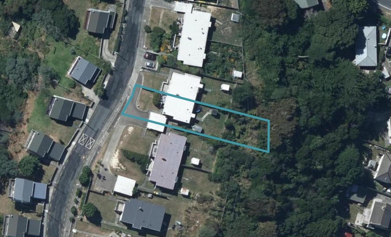 13 Morere Street, Tītahi Bay, Porirua - Carousel 1