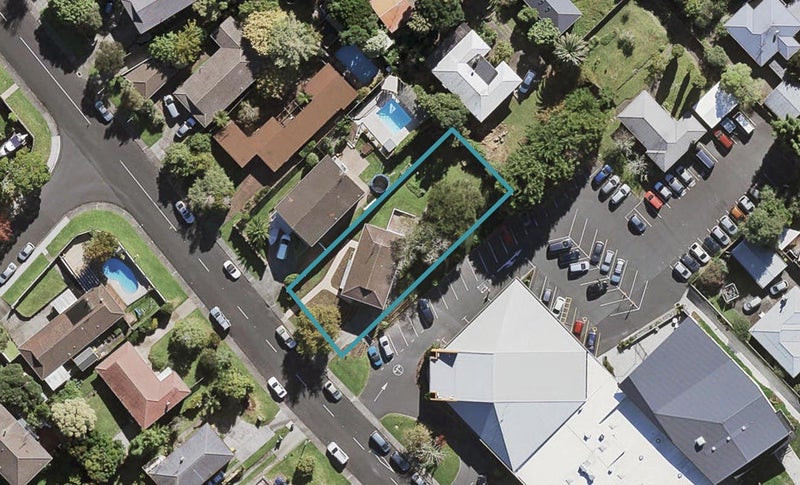 69 Eban Avenue, Hillcrest, Auckland - Carousel 1