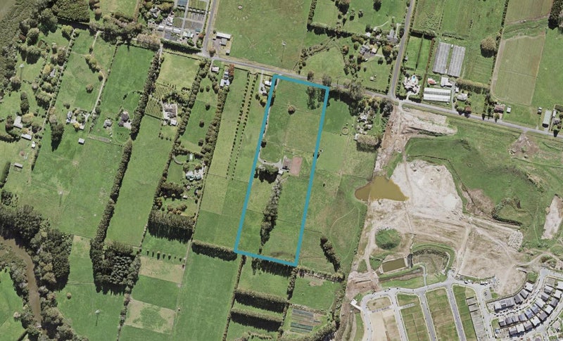 12 Dale Road, Whenuapai, Auckland - Carousel 1