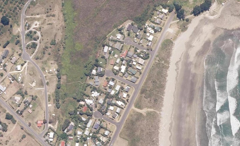 11 Katrin Place, Mahia, Māhia - Carousel 1