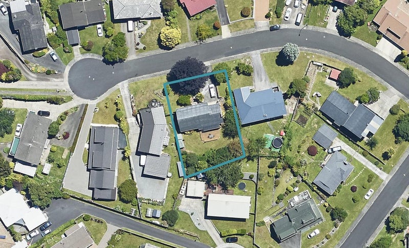 6 Peachgrove Terrace, Hillcrest, Rotorua - Carousel 1