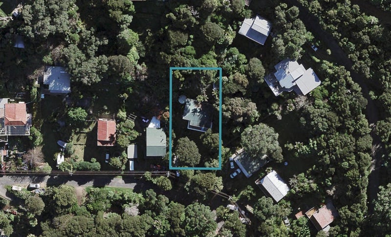 23 Omiha Road, Omiha, Waiheke Island - Carousel 1