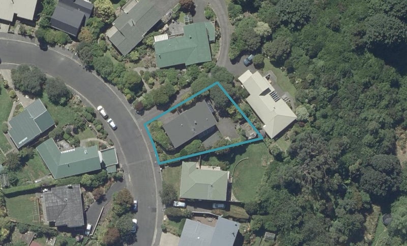 28 Pioneer Crescent, Helensburgh, Dunedin - Carousel 1
