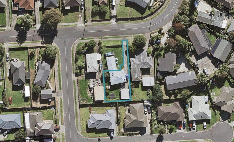 51B Plumley Crescent, Mangere, Auckland - Carousel 1