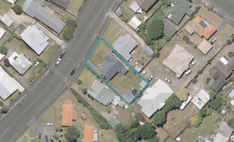 55 Tawa Street, Gonville, Whanganui - Carousel 1