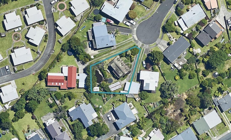 30 Grosmont Terrace, Brookfield, Tauranga - Carousel 1