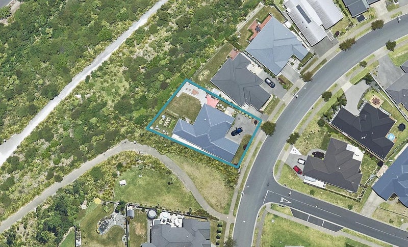 69 Mortlake Heights, Pyes Pa, Tauranga - Carousel 1