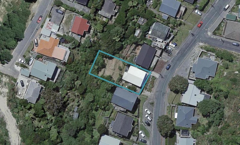 100 Eden Street, Island Bay, Wellington - Carousel 1