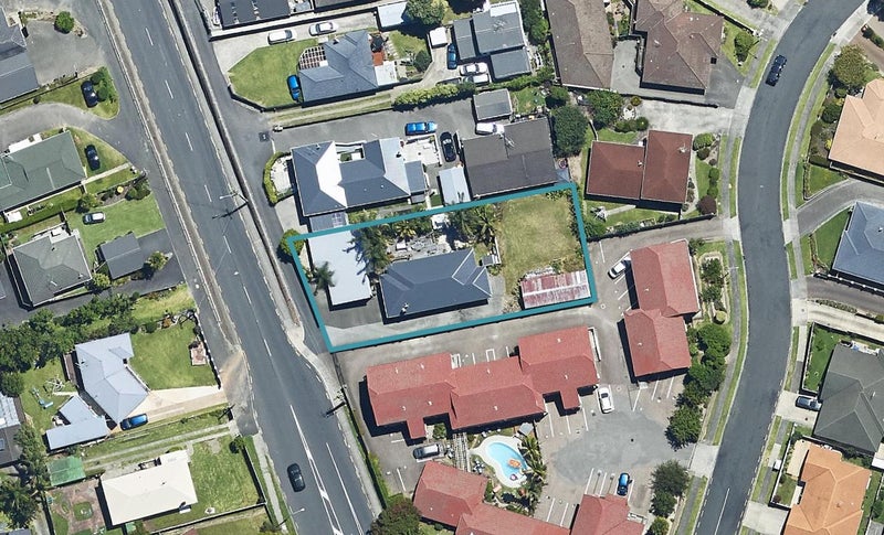 9 Bellevue Road, Brookfield, Tauranga - Carousel 1