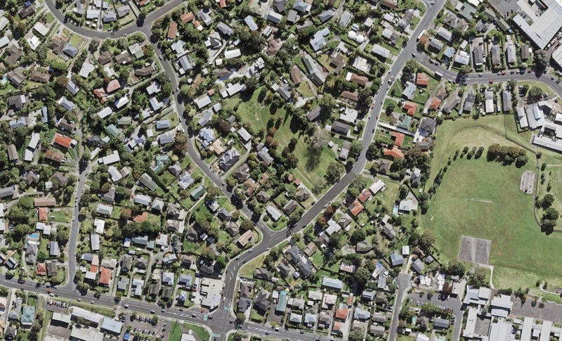 2/14A Diana Drive, Glenfield, Auckland - Carousel 1