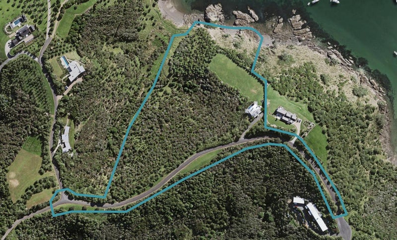 165 Delamore Drive, Oneroa, Waiheke Island - Carousel 1