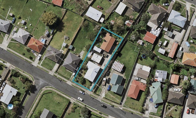 1/38 Capstick Road, Ōtara, Auckland - Carousel 1