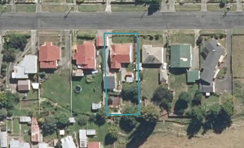 16 Goldfinch Street, Taihape - Carousel 1
