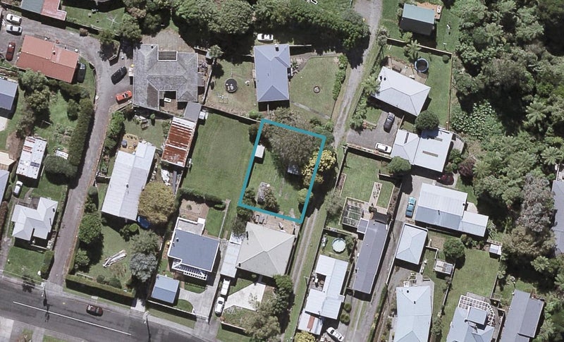 251B Huatoki Street, Upper Vogeltown, New Plymouth - Carousel 1