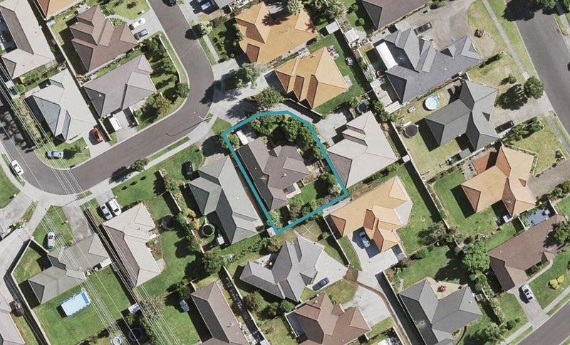 25 Takatu Place, Takanini, Auckland - Carousel 1