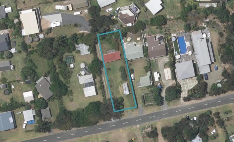 15 Wharfdale Crescent, Mangawhai Heads, Mangawhai - Carousel 1