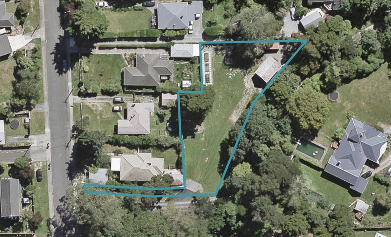 25 Cruickshank Road, CLOUSTON PARK, UPPER HUTT - Carousel 1