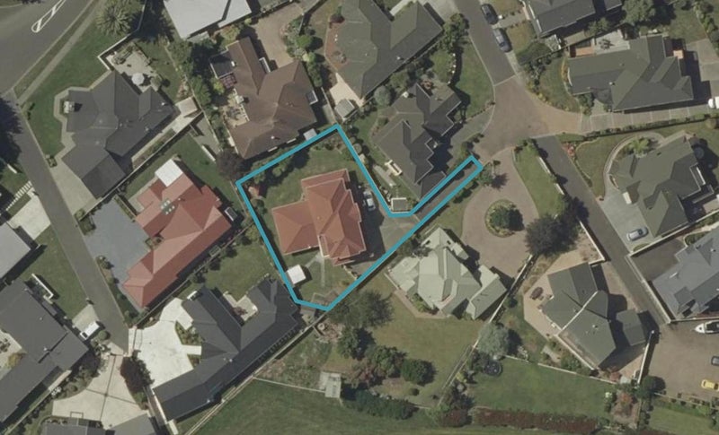14 The Oaks, Awapuni, Palmerston North - Carousel 1
