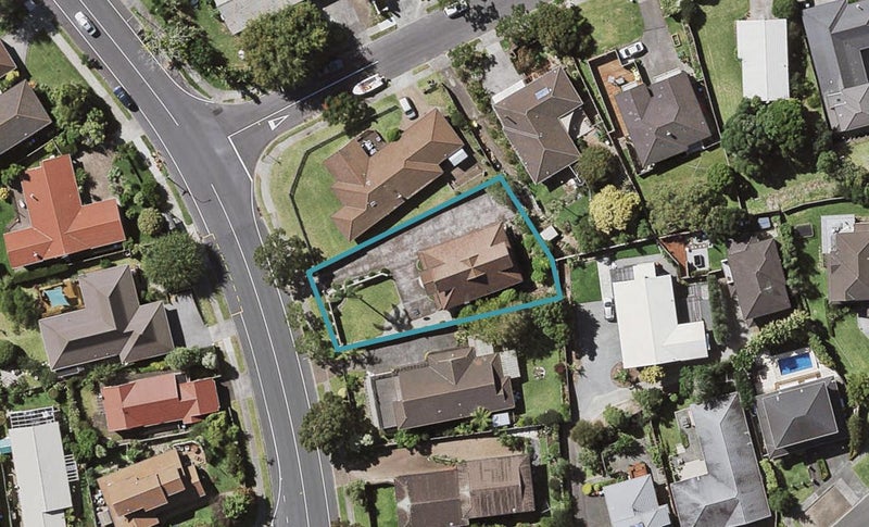 130 Norman Lesser Drive, Saint Johns, Auckland - Carousel 1
