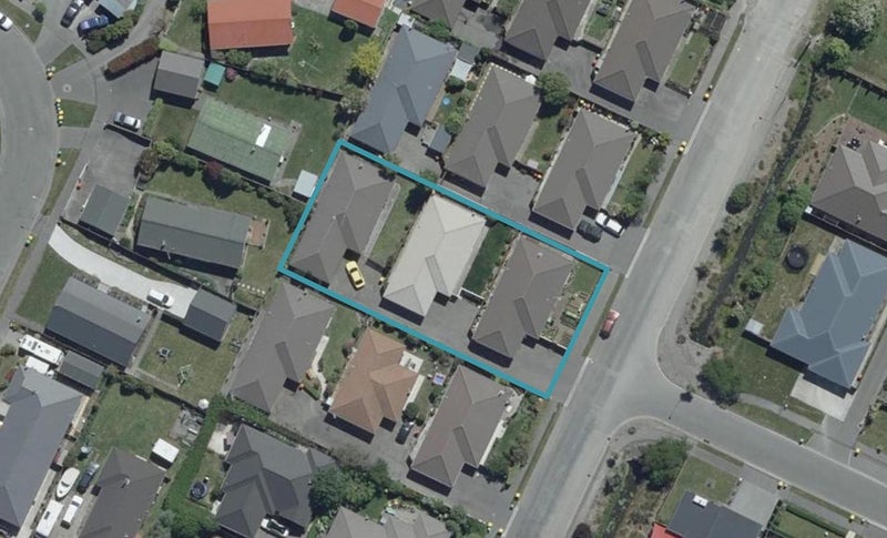 2/61 Tyrone Street, Belfast, Christchurch - Carousel 1