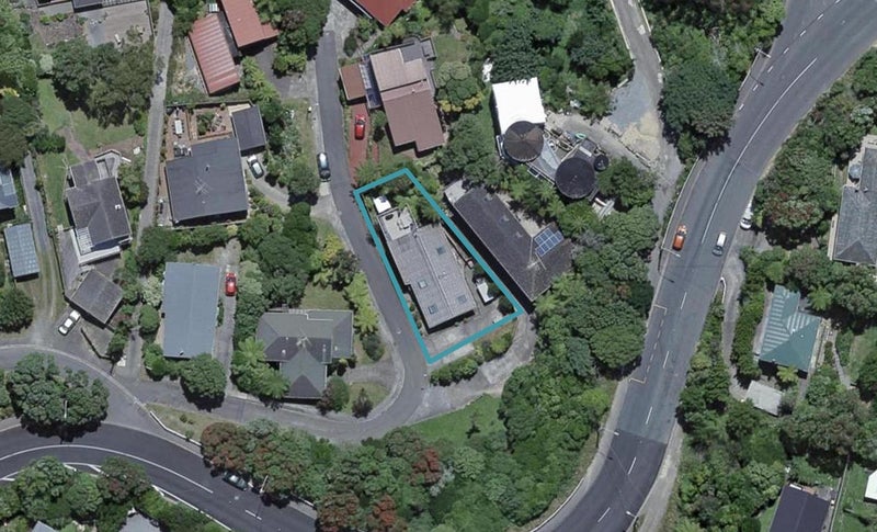 135 Helston Road, Paparangi, Wellington - Carousel 1