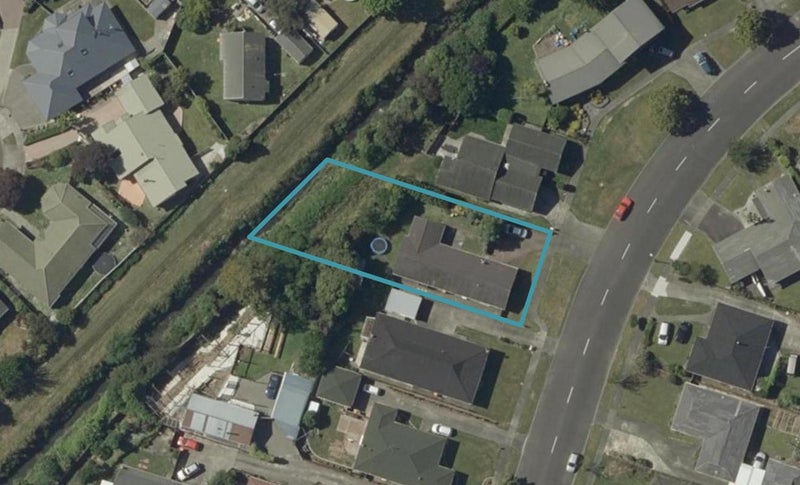30 Pencarrow Street, Highbury, Palmerston North - Carousel 1