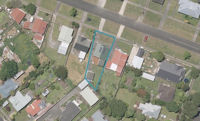 8 Patapu Street, Whanganui East, Whanganui - Carousel 1