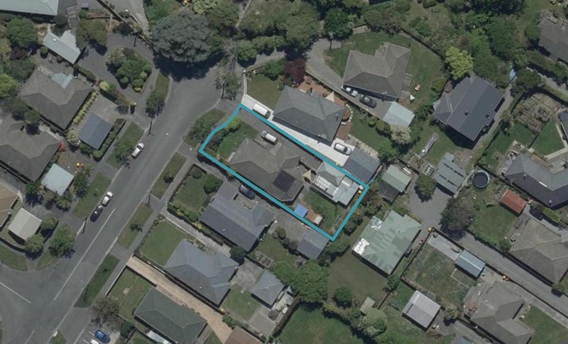 30 Manor Place, Bryndwr, Christchurch - Carousel 1